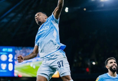 Manchester City, Norwich City karşısında rahat turladı