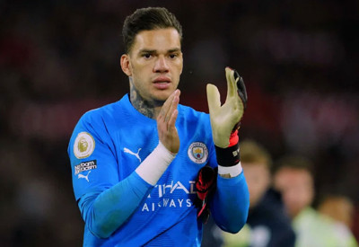Ederson, son dönemdeki yükselişiyle dikkat çekiyor
