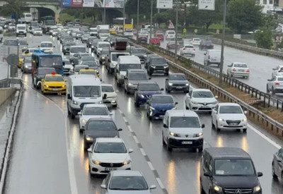 İstanbul'un trafik açmazı: Bir yılda 12 gün boşa gidiyor
