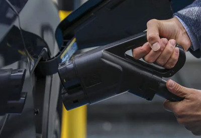 EPDK'dan düzenleme: Elektrikli araç şarj istasyonları için yeni dönem başlıyor