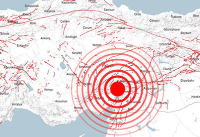 Adana sallanmaya devam ediyor: Saimbeyli'de 4,4'lük deprem