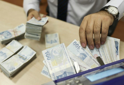 Emekli ve memur zammı ne kadar olacak? Uzman isim en düşük emekli maaşı için rakam verdi
