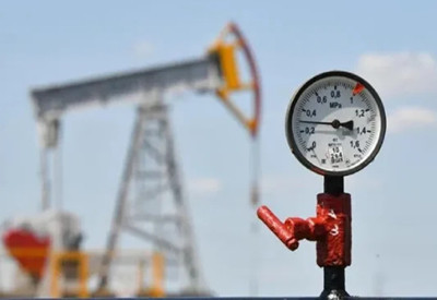Petrol fiyatlarında yükseliş hızlandı: Brent petrol 111 doları aştı