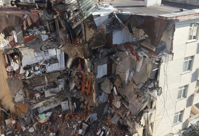 Maltepe'de çöken binada hayatını kaybeden 2 kişinin kimlikleri belli oldu