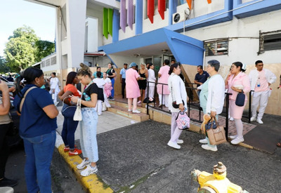 Panama'da şiddetli deprem! 7.7 ile sallandılar