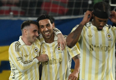 İrfan Can Kahveci, Süper Lig'in zirvesinde kalmayı sürdürüyor: Bu alanda rakibi yok!