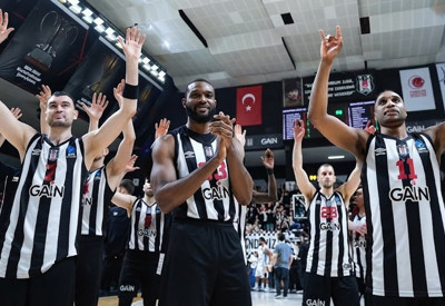 EuroLeague'de siyah-beyaz şov: Beşiktaş, Bayern Münih'i 95-87 devirdi