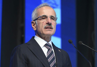 Bakan Uraloğlu'ndan çileyi bitirecek tarih! O bölgede ulaşım rahatlayacak...
