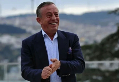 6. kez baba oluyor! Ali Ağaoğlu'nun bebeğinin cinsiyeti belli oldu
