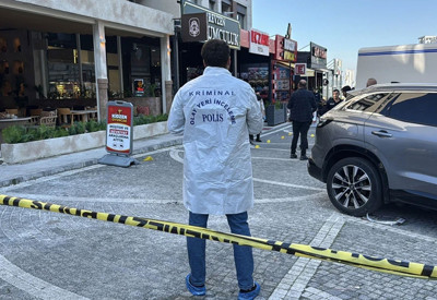 İstanbul'da hareketli dakikalar: Tartıştığı kuyumcuya ateş açıp araç gasp ederek kaçtı!