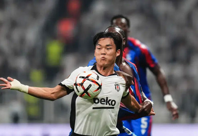 Beşiktaş 10 kişi kaldığı maçta Crystal Palace ile 2-2 berabere kaldı