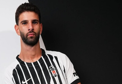 İlk 11'de başlamıştı... Beşiktaşlı Ümit Akdağ'dan kırmızı kart sonrası özür