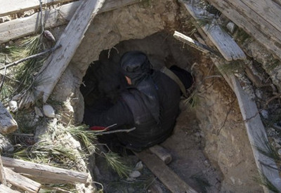 Afrin'deki PYD/PKK sığınaklarında Kızılhaç yardımı bulundu