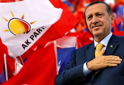 Hükümet Sözcüsü elindeki son anketi paylaştı