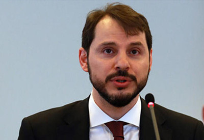 Bakan Albayrak dünyayı uyardı: Kendinizi koruyun!