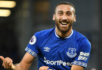 Everton, Cenk Tosun'un gönderecek mi?