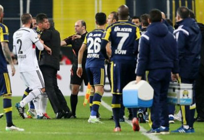 Emre'nin Bilic'e tehdit gibi sözleri!