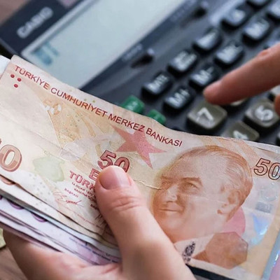 Ev hanımlarının emeklilik hayali gündemde! Uzman isim uyardı: 'Bir gün bile...'