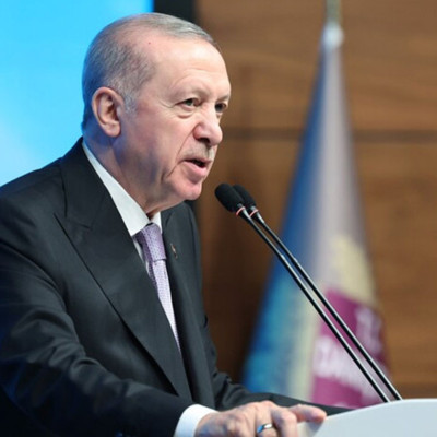 Cumhurbaşkanı Erdoğan'dan yeni anayasa mesajı. "Yeni anayasa gündemimizin üst sıralarında"
