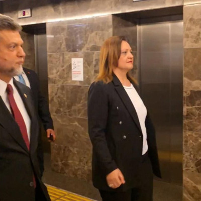 Burcu Köksal'dan ilk görüntü geldi: AK Parti Genel Merkez binasında