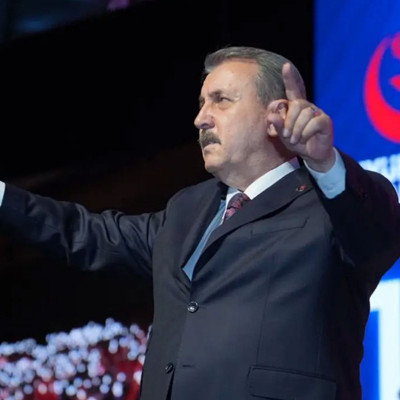 Büyük Birlik Partisi'nde Mustafa Destici yeniden genel başkan seçildi