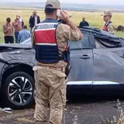 Diyarbakır'da nişan dönüşü feci kaza! 3 kişi hayatını kaybetti