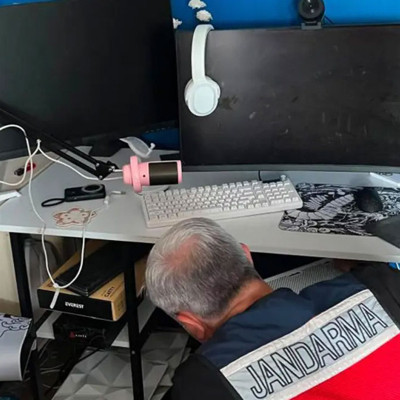 MİT kredi kartı şebekesini çökertti