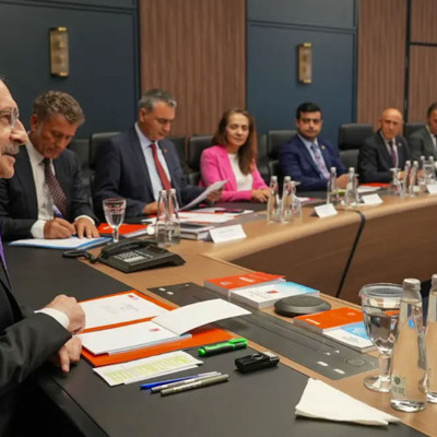CHP'de kritik çarşamba! Kılıçdaroğlu MYK'yı topluyor, görevden almalar ve atamalar olabilir