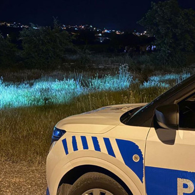Polis memuru boş arazide ölü bulundu! Yanında kahreden not