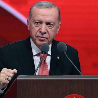 Cumhurbaşkanı Erdoğan: LGBT gibi sapkınlıklar gençlere enjekte edilmeye çalışılıyor