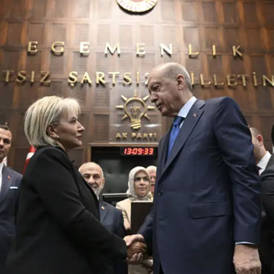 Meclis'te sandalye dağılımı değişti