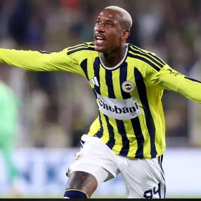 Fenerbahçe'de gecenin kahramanı Talisca, tur Polonya'ya kaldı!