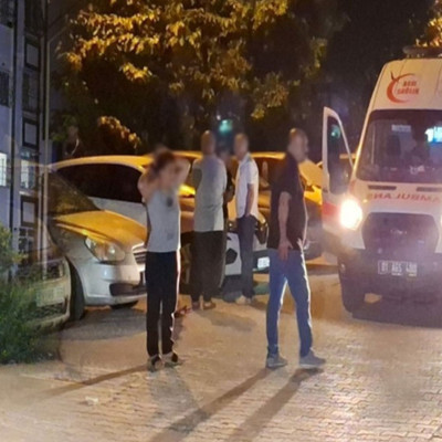 Boşanma aşamasındaki eşini uykusunda öldürdü