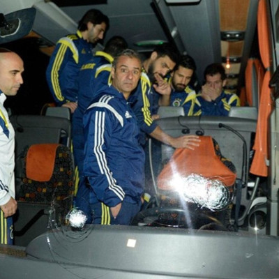Bakan Gürlek açıkladı: Fenerbahçe otobüsü saldırısında 5 gözaltı kararı