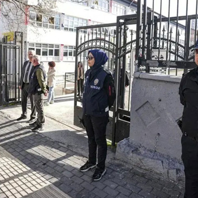 Okullarda yeni dönem! Bakan Tekin duyurdu: 30 bin kişi alınacak
