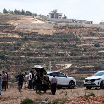 Batı Şeria’da 13 Filistinlinin yaşadığı 3 ev 9 gündür kuşatma altında
