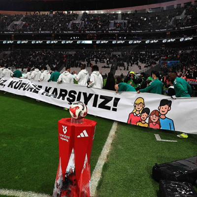 2027 yılında şampiyon olacak takımı açıkladı! İşte şampiyon takım ve gol kralı...