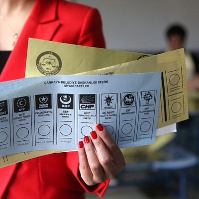 Siyasetin dengelerini değiştirecek anket! İkinci sıradaki parti değişti