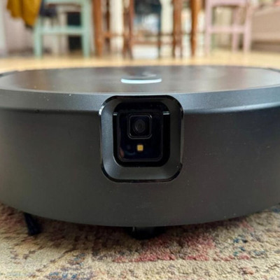 Aldatan eşini robot süpürgeyle yakaladı: Hapse giren kendisi oldu!