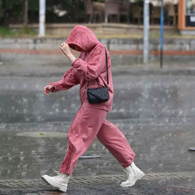 İstanbul'da mevsim değişiyor, 5 derece birden düşüyor! Orhan Şen tarih vererek uyardı