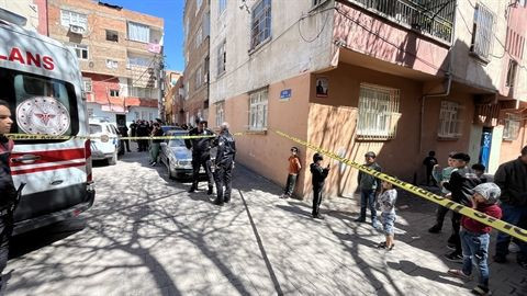 Boşandığı gün eski eşini ve yanındaki kişiyi öldürdü - Resim: 1