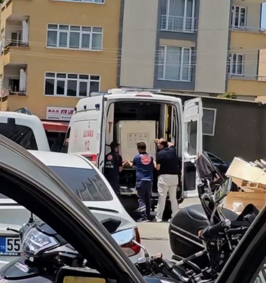 Ambulansa dolap yüklediler! Tepki çeken anlar kamerada - Resim: 2