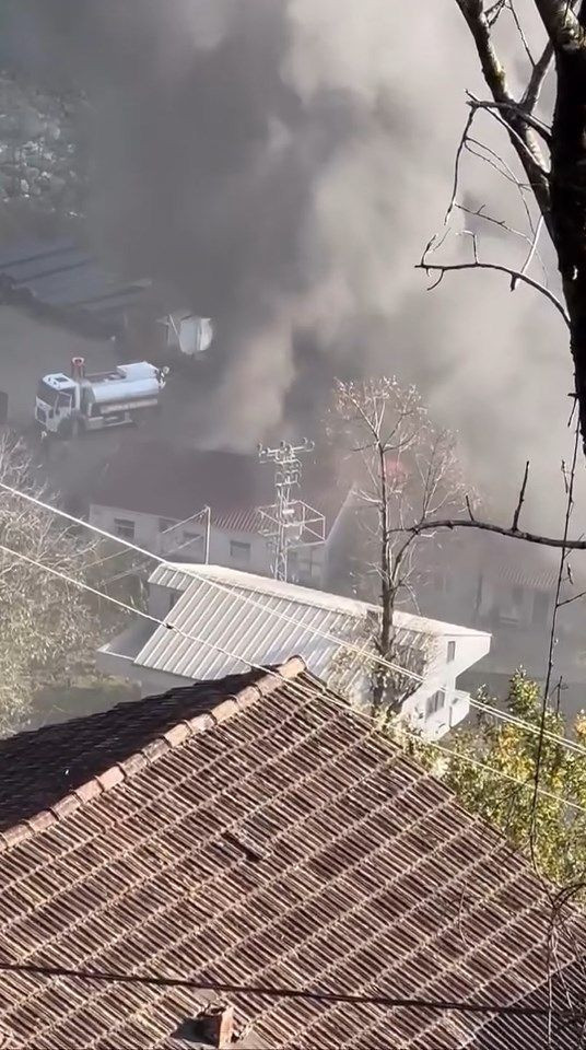 Rize'de şantiyede çıkan yangın söndürüldü - Resim: 3
