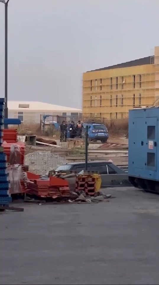 Eski çalıştığı fabrikada arkadaşını silahla vurup öldürdü - Resim: 1