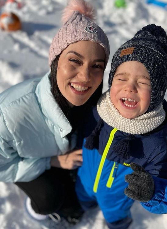 Fahriye Evcen ve Karan Özçivit'in fotoğrafları sosyal medyayı salladı - Resim: 2