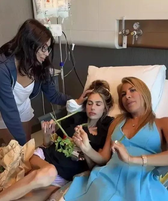 Ablası Nihal’i kaybeden Bahar Candan sinir krizi geçirdi - Resim: 1