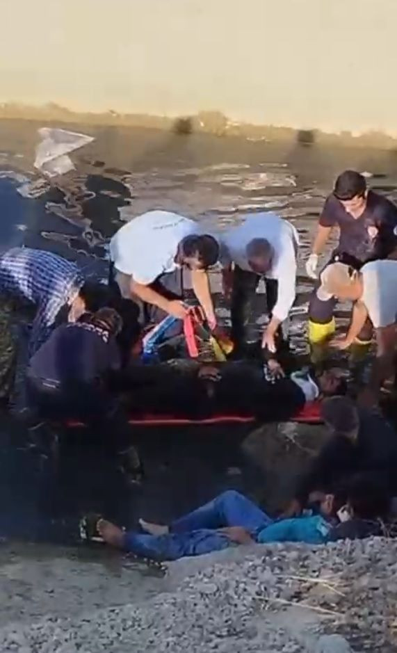 Motosiklet sulama kanalına düştü: 2 yaralı - Resim: 3