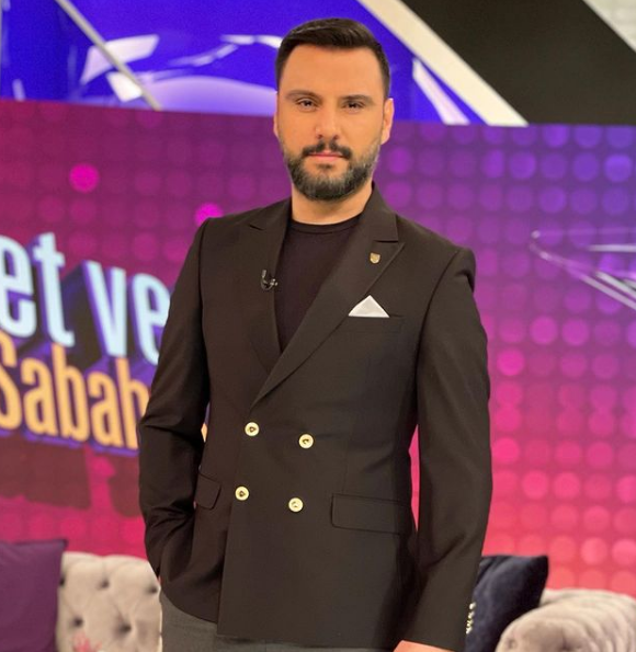 Kardeşini kaybeden Alişan'ın paylaşımı yürekleri dağladı! - Resim: 1