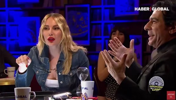 Habertürk'ten kovulan Hande Sarıoğlu oryantal videosunun aslını anlattı - Resim: 1