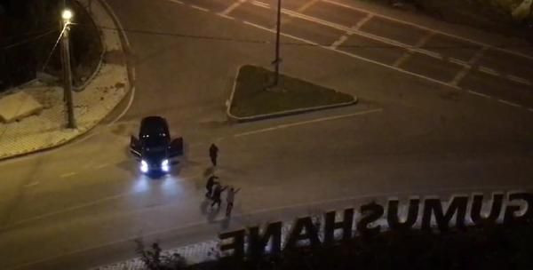 Yasağa rağmen yolda halay çektiler - Resim: 3